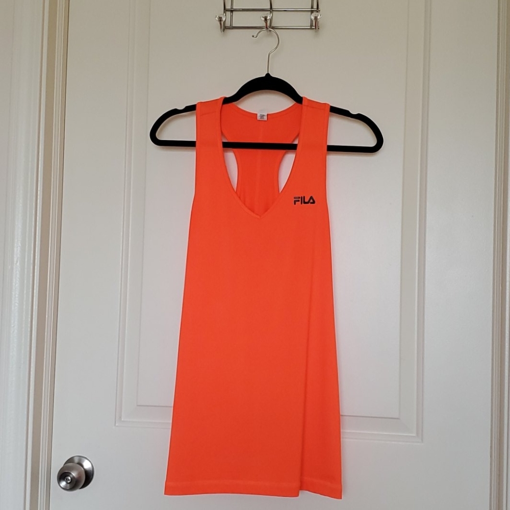 FILA tank